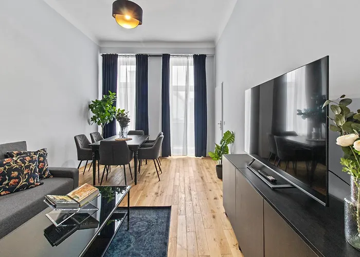Balcony Apartment, 4 Min To U3 Zipperer Strasse *