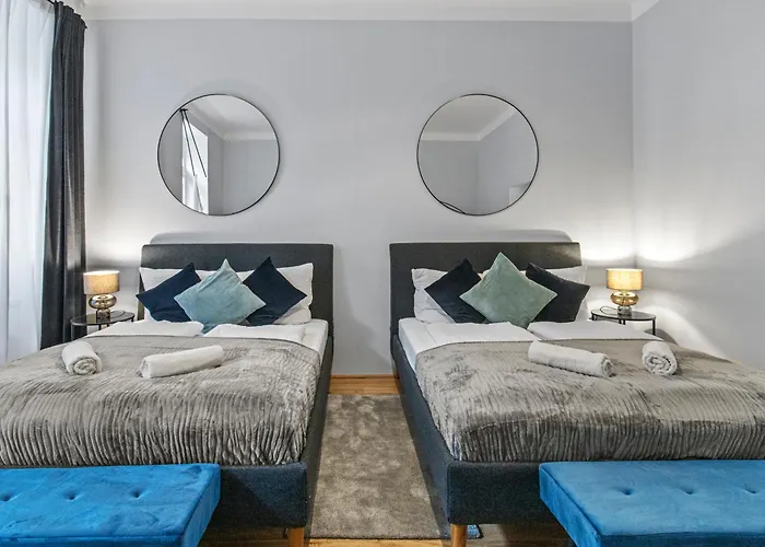 Balcony Apartment, 4 Min To U3 Zipperer Strasse