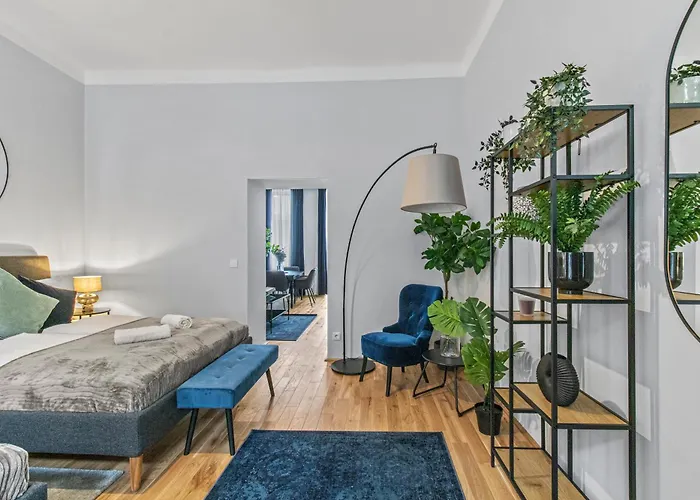 Balcony Apartment, 4 Min To U3 Zipperer Strasse Apartamento *