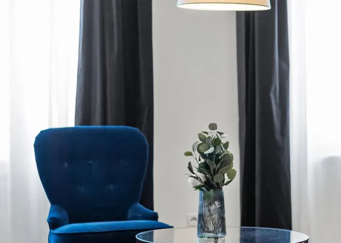Balcony Apartment, 4 Min To U3 Zipperer Strasse Apartamento *