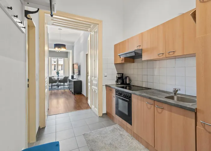 Balcony Apartment, 4 Min To U3 Zipperer Strasse Apartamento Viena