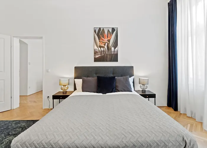 Balcony Apartment, 4 Min To U3 Zipperer Strasse * Viena