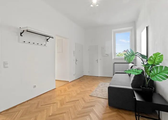 Balcony Apartment, 4 Min To U3 Zipperer Strasse Viena