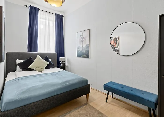 Balcony Apartment, 4 Min To U3 Zipperer Strasse